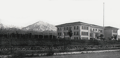 Original Claremont High School on Route 66